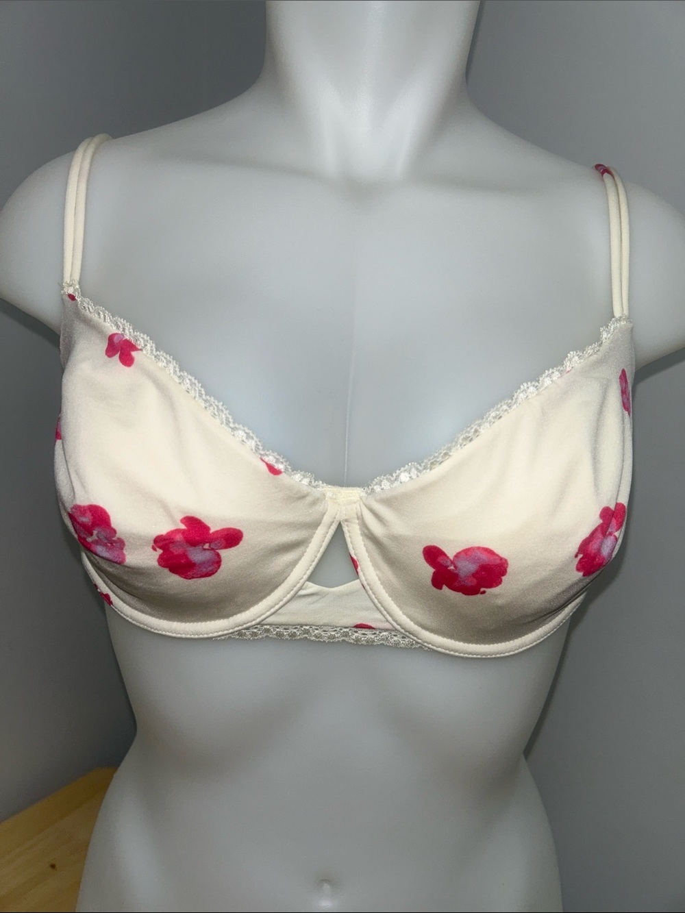 Cosabella Cream Floral Petal Print and White Lace Trim Underwire Bra, Petal 1106